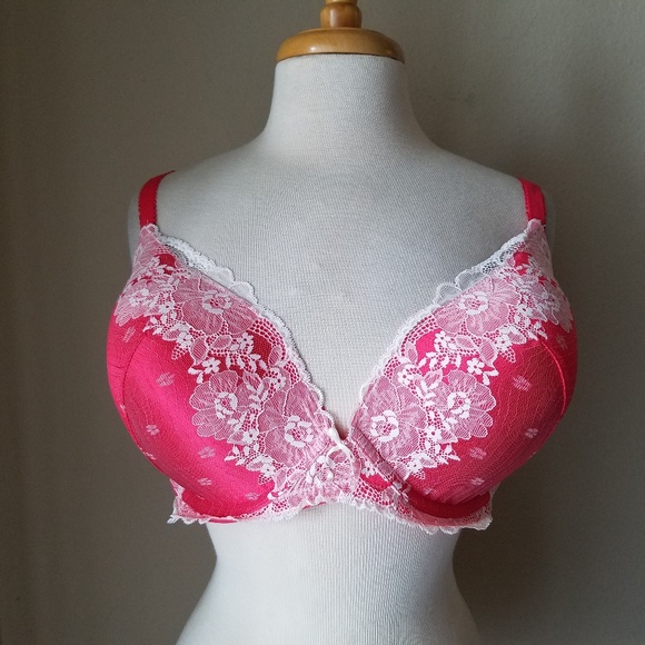 Avenue Other - Avenue Body NWT Perfect Plunge Sugar Melon Push Up